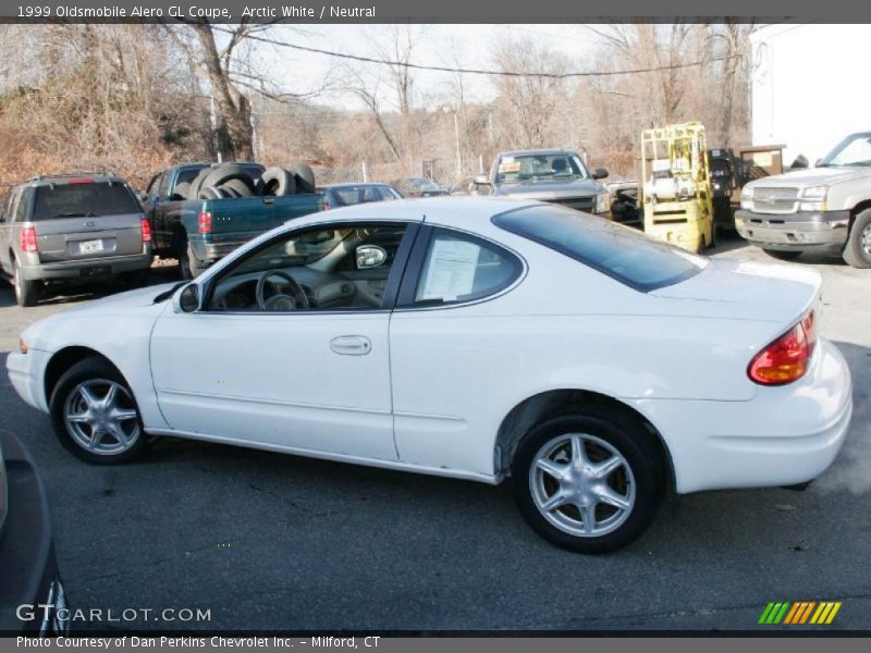 Arctic White / Neutral 1999 Oldsmobile Alero GL Coupe