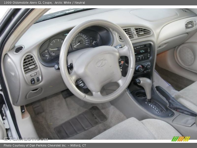 Arctic White / Neutral 1999 Oldsmobile Alero GL Coupe