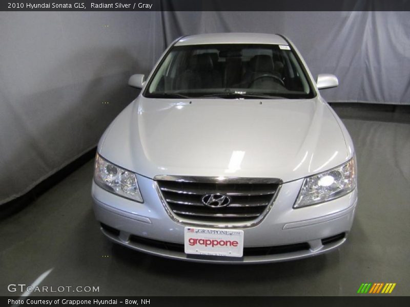 Radiant Silver / Gray 2010 Hyundai Sonata GLS