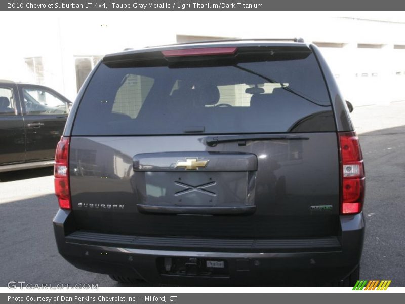Taupe Gray Metallic / Light Titanium/Dark Titanium 2010 Chevrolet Suburban LT 4x4