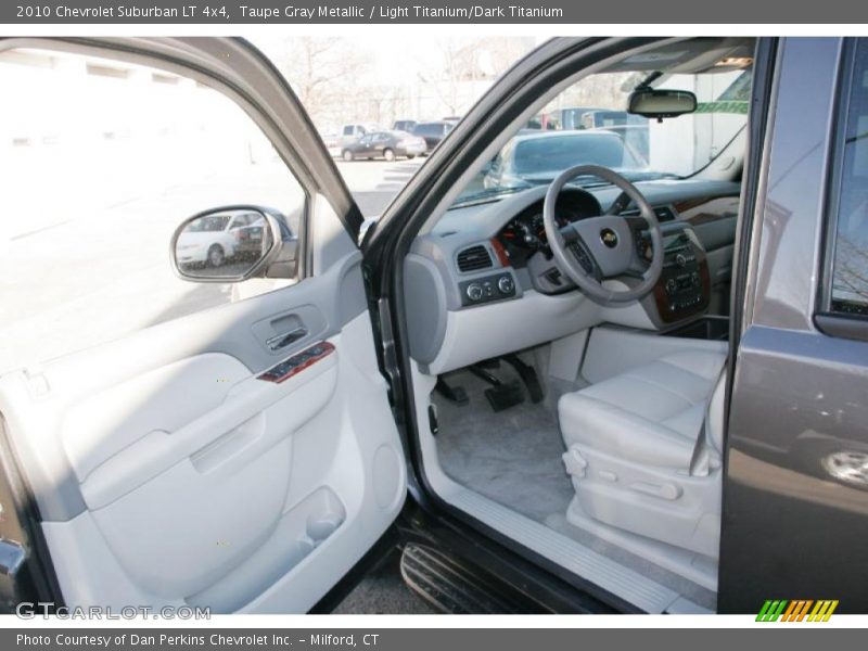 Taupe Gray Metallic / Light Titanium/Dark Titanium 2010 Chevrolet Suburban LT 4x4