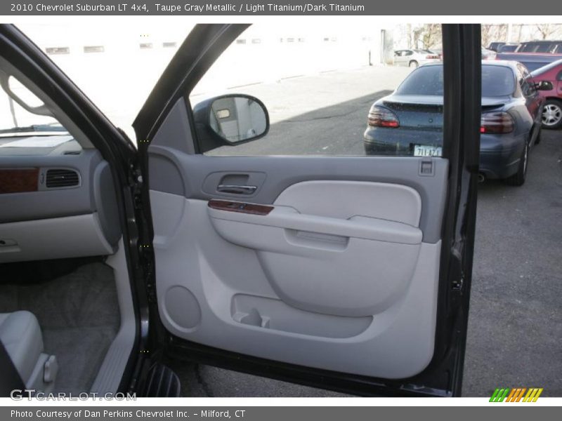 Taupe Gray Metallic / Light Titanium/Dark Titanium 2010 Chevrolet Suburban LT 4x4