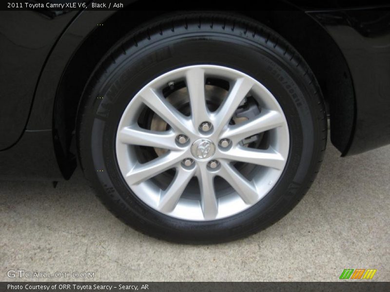 Black / Ash 2011 Toyota Camry XLE V6