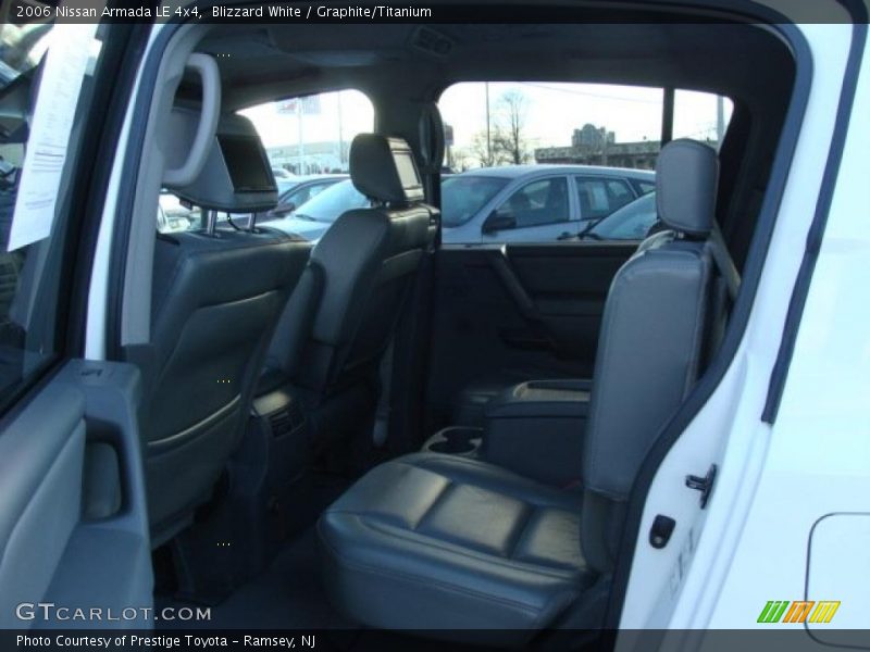 Blizzard White / Graphite/Titanium 2006 Nissan Armada LE 4x4