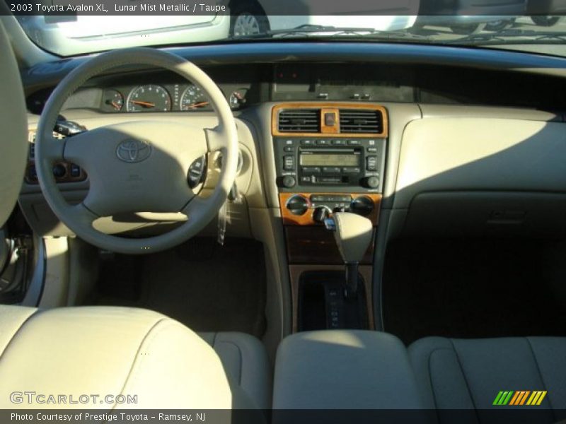 Lunar Mist Metallic / Taupe 2003 Toyota Avalon XL
