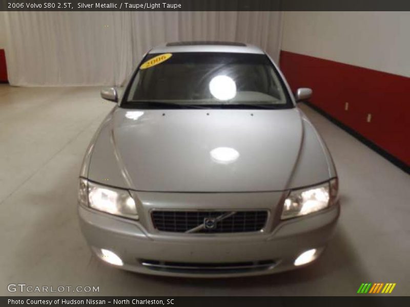 Silver Metallic / Taupe/Light Taupe 2006 Volvo S80 2.5T