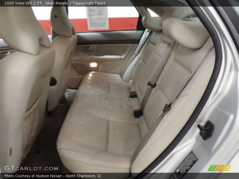 Silver Metallic / Taupe/Light Taupe 2006 Volvo S80 2.5T