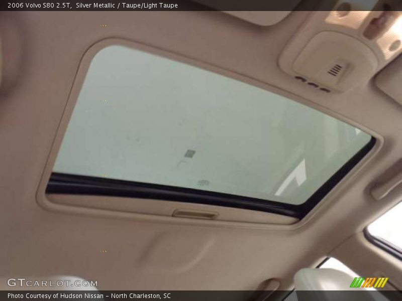 Silver Metallic / Taupe/Light Taupe 2006 Volvo S80 2.5T