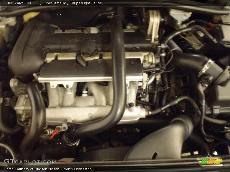 Silver Metallic / Taupe/Light Taupe 2006 Volvo S80 2.5T