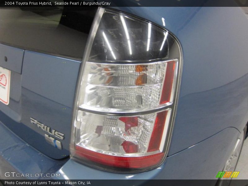 Seaside Pearl / Burgundy/Gray 2004 Toyota Prius Hybrid