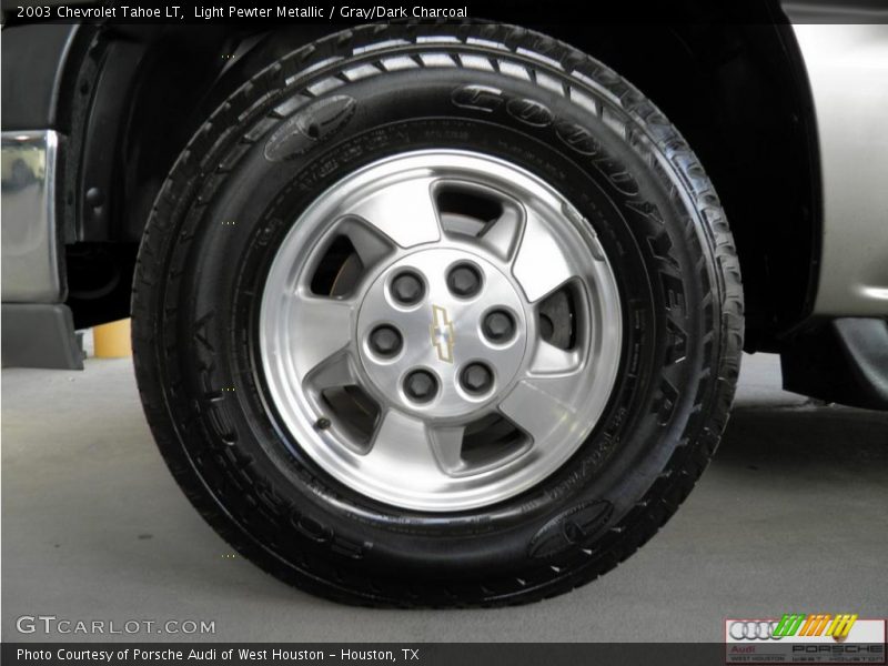 Light Pewter Metallic / Gray/Dark Charcoal 2003 Chevrolet Tahoe LT