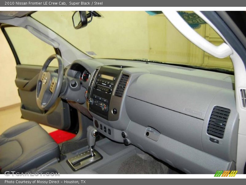 Super Black / Steel 2010 Nissan Frontier LE Crew Cab