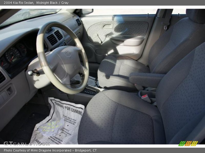 Midnight Black / Gray 2004 Kia Rio Sedan