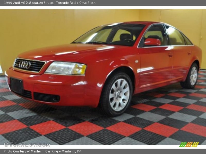 Front 3/4 View of 1999 A6 2.8 quattro Sedan