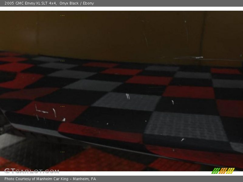 Onyx Black / Ebony 2005 GMC Envoy XL SLT 4x4