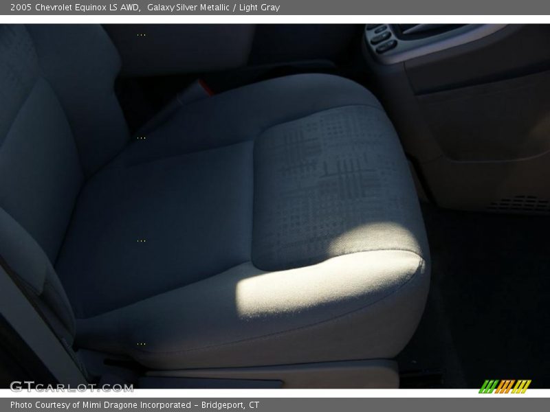 Galaxy Silver Metallic / Light Gray 2005 Chevrolet Equinox LS AWD