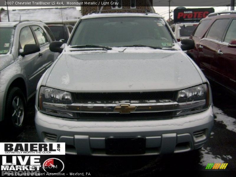 Moondust Metallic / Light Gray 2007 Chevrolet TrailBlazer LS 4x4