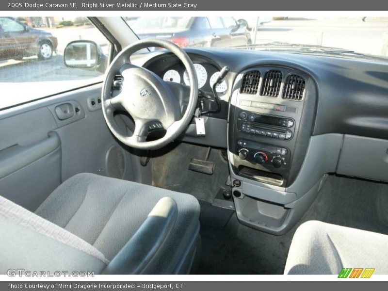 Bright Silver Metallic / Medium Slate Gray 2005 Dodge Caravan SE