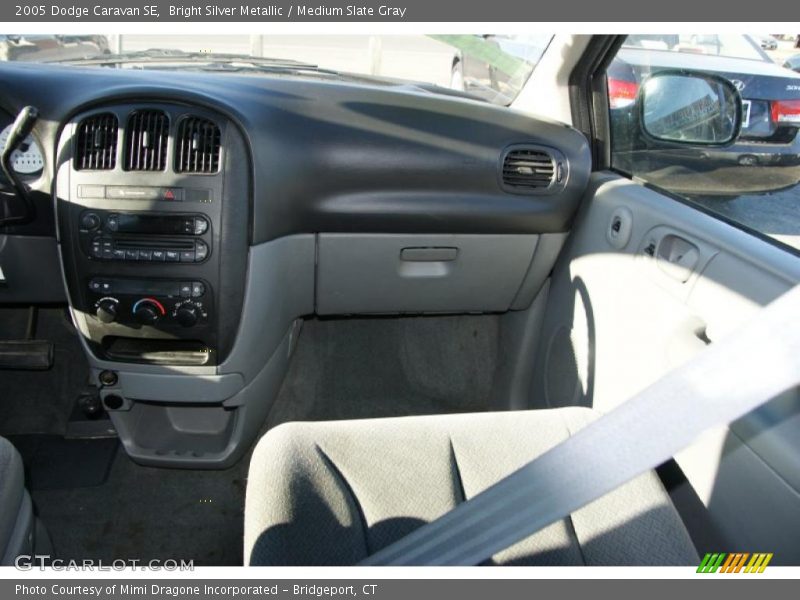 Bright Silver Metallic / Medium Slate Gray 2005 Dodge Caravan SE