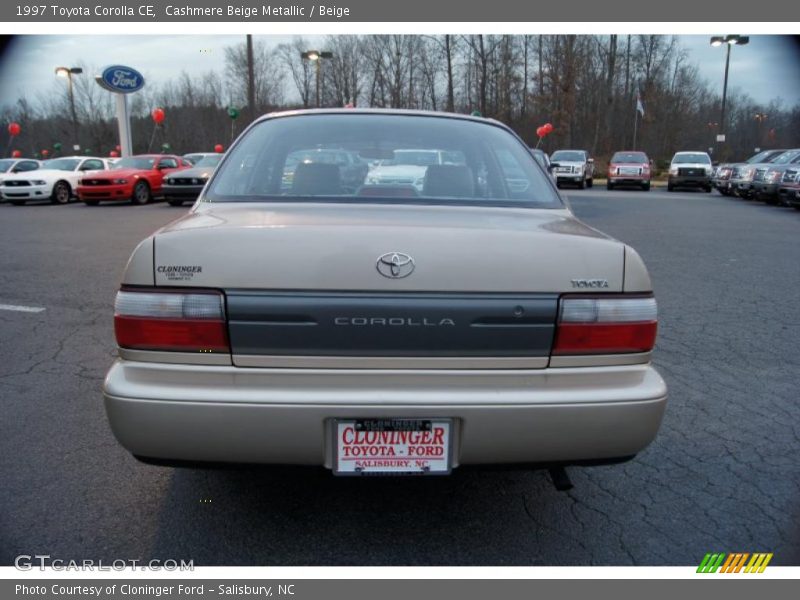 Cashmere Beige Metallic / Beige 1997 Toyota Corolla CE