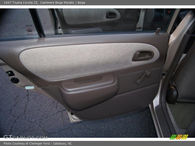 Door Panel of 1997 Corolla CE