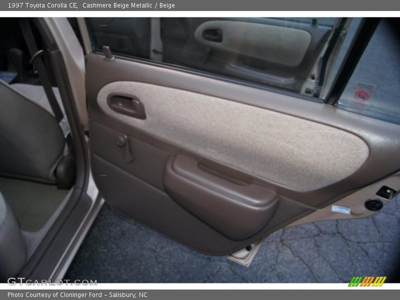 Door Panel of 1997 Corolla CE