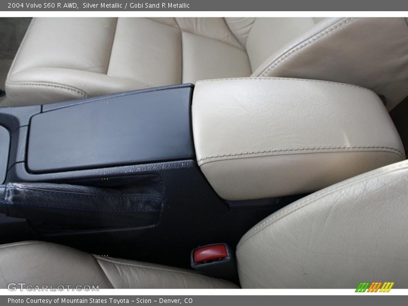 Silver Metallic / Gobi Sand R Metallic 2004 Volvo S60 R AWD