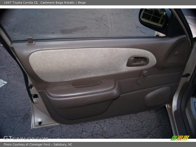 Door Panel of 1997 Corolla CE