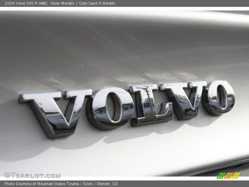  2004 S60 R AWD Logo