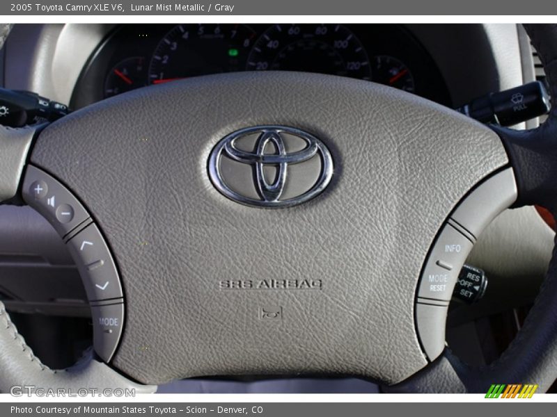 Lunar Mist Metallic / Gray 2005 Toyota Camry XLE V6