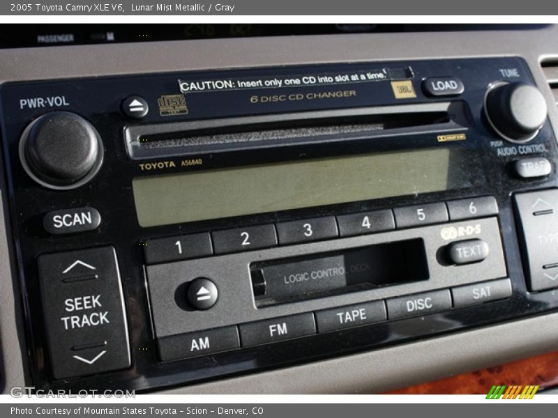 Lunar Mist Metallic / Gray 2005 Toyota Camry XLE V6
