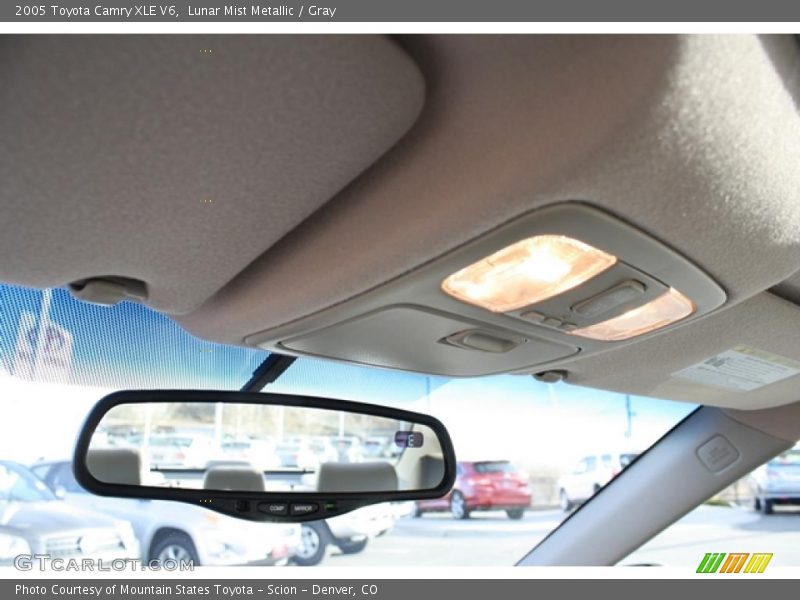 Lunar Mist Metallic / Gray 2005 Toyota Camry XLE V6