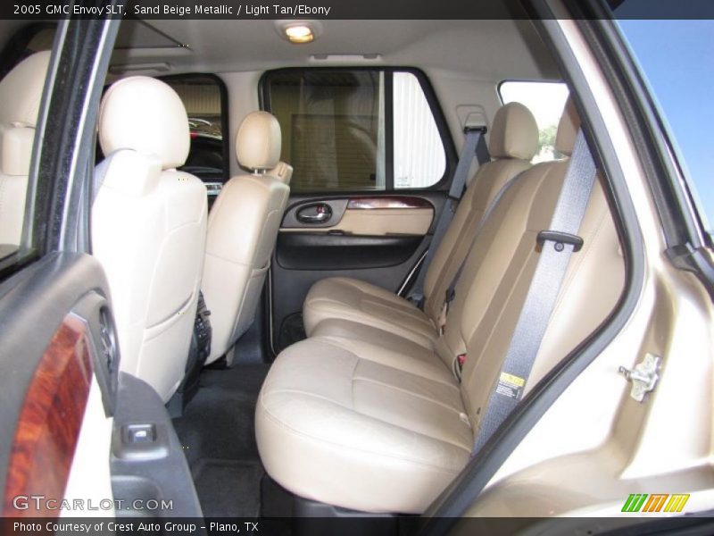 Sand Beige Metallic / Light Tan/Ebony 2005 GMC Envoy SLT