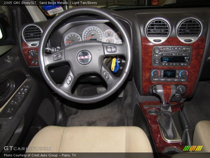 Sand Beige Metallic / Light Tan/Ebony 2005 GMC Envoy SLT