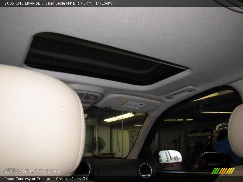 Sand Beige Metallic / Light Tan/Ebony 2005 GMC Envoy SLT