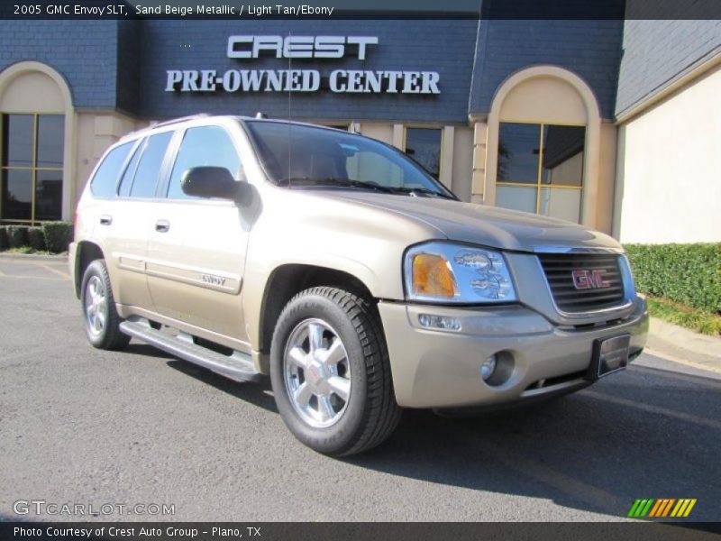 Sand Beige Metallic / Light Tan/Ebony 2005 GMC Envoy SLT