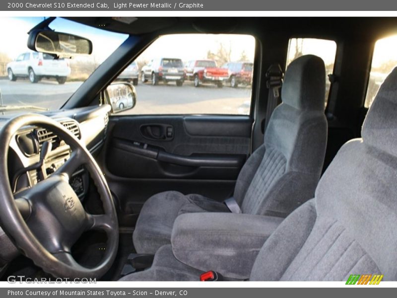 Light Pewter Metallic / Graphite 2000 Chevrolet S10 Extended Cab