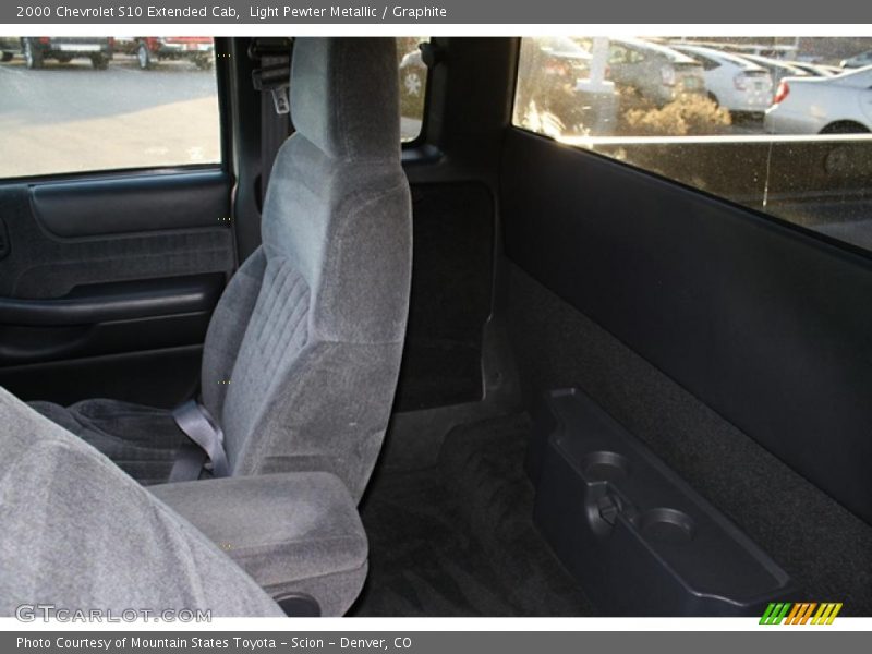 Light Pewter Metallic / Graphite 2000 Chevrolet S10 Extended Cab