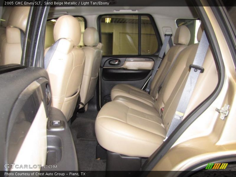 Sand Beige Metallic / Light Tan/Ebony 2005 GMC Envoy SLT