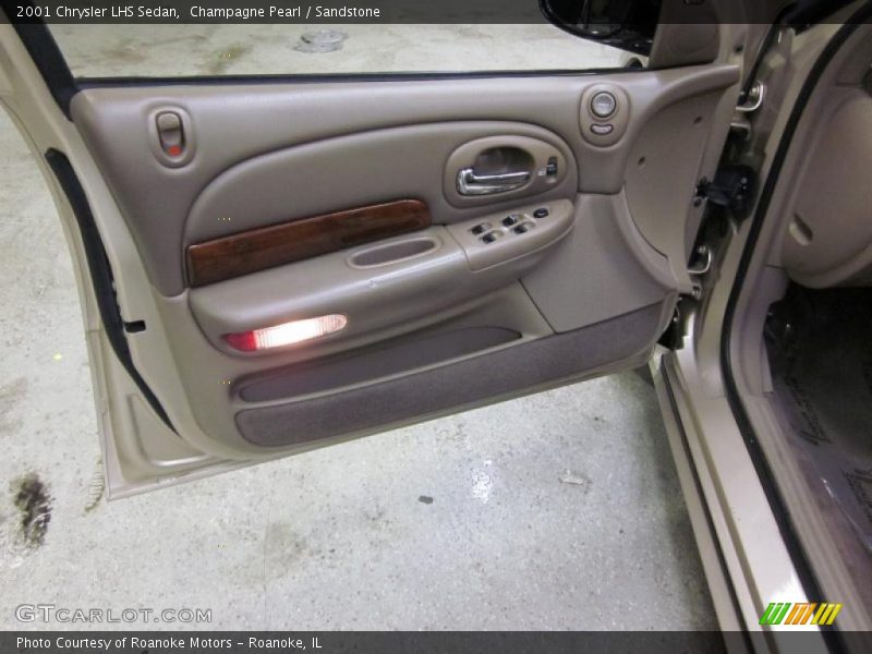 Champagne Pearl / Sandstone 2001 Chrysler LHS Sedan