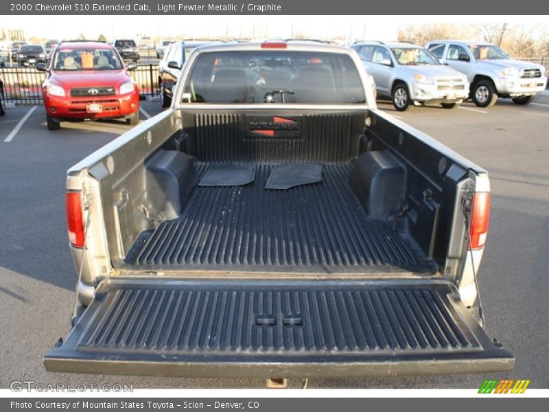 Light Pewter Metallic / Graphite 2000 Chevrolet S10 Extended Cab