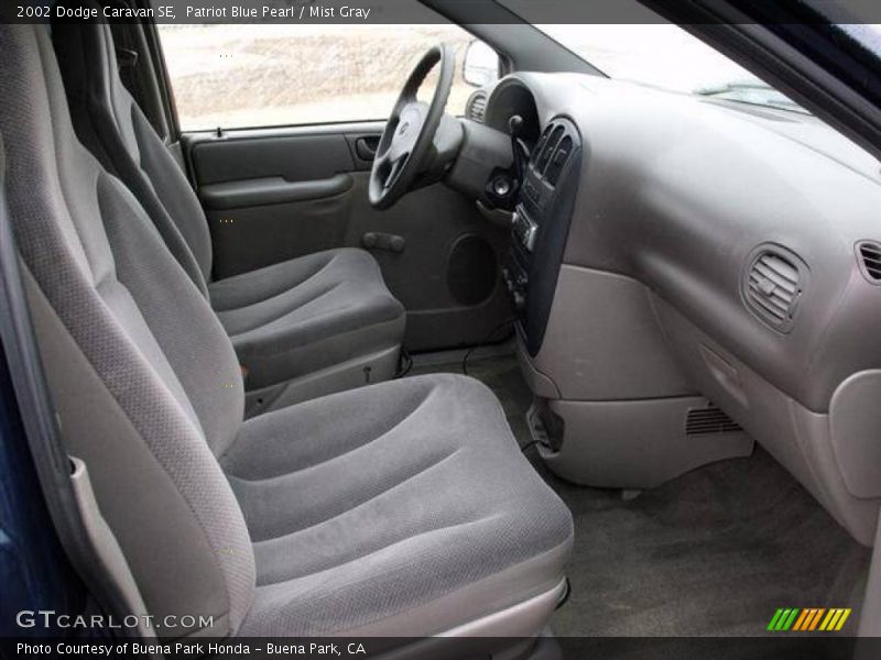Patriot Blue Pearl / Mist Gray 2002 Dodge Caravan SE