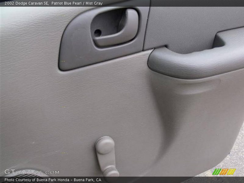 Patriot Blue Pearl / Mist Gray 2002 Dodge Caravan SE