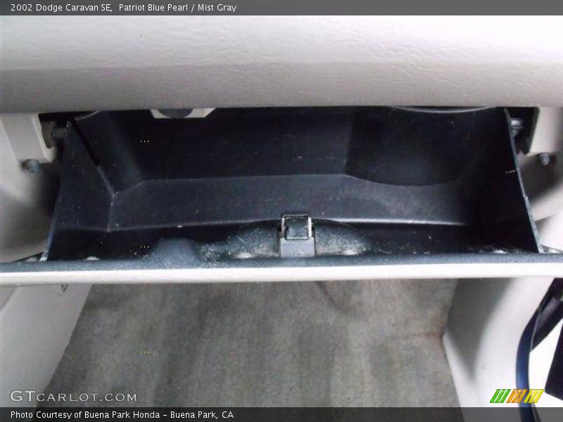 Patriot Blue Pearl / Mist Gray 2002 Dodge Caravan SE