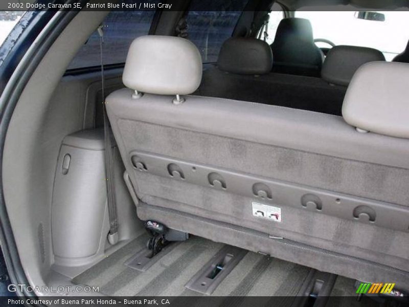 Patriot Blue Pearl / Mist Gray 2002 Dodge Caravan SE