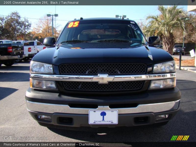 Black / Tan/Neutral 2005 Chevrolet Avalanche Z66