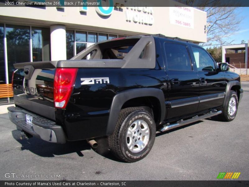 Black / Tan/Neutral 2005 Chevrolet Avalanche Z66