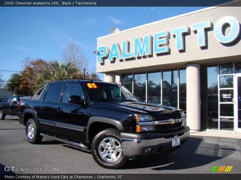 Black / Tan/Neutral 2005 Chevrolet Avalanche Z66