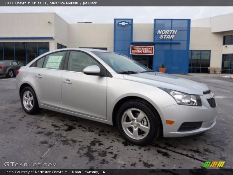 Silver Ice Metallic / Jet Black 2011 Chevrolet Cruze LT