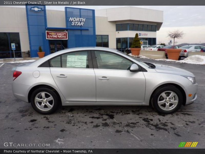 Silver Ice Metallic / Jet Black 2011 Chevrolet Cruze LT